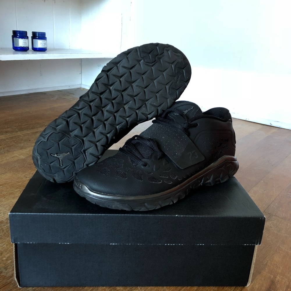 Jordan Flight Flex Trainer 2